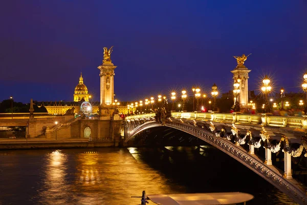 Pont Alexandre Iii i Paris Frankrike över Seine — Stockfoto