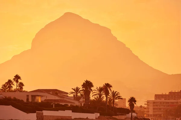 Javea Xabia sunset with Montgo mountain — Stock Photo, Image