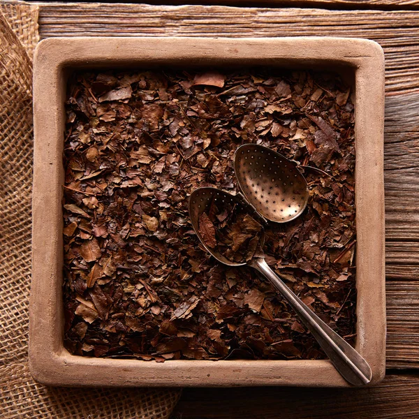 Bancha çay doku ahşap üzerine — Stok fotoğraf