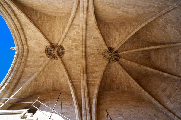 Torres de Serrano cúpula de torres en Valencia —  Fotos de Stock