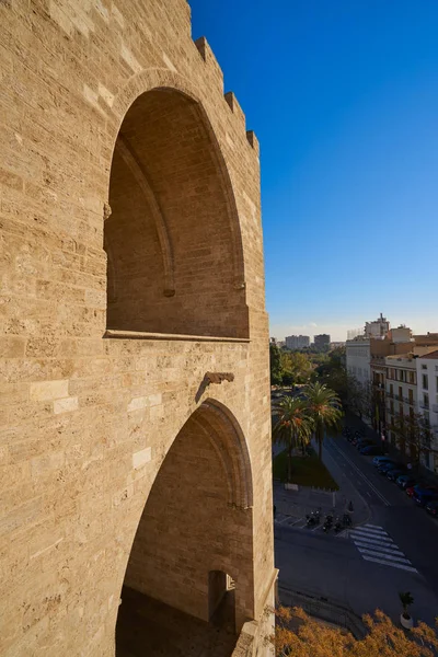 Арка вежі Серрано de Torres у Валенсії — стокове фото