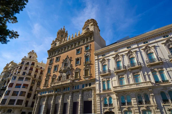 Valencia Tetuan fyrkantiga byggnader fasader — Stockfoto