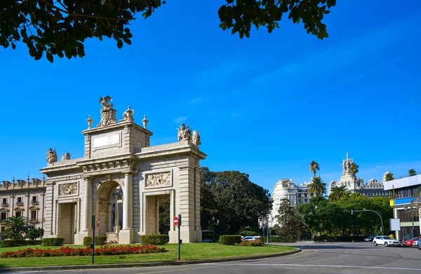 Valencia Puerta porta de la Mar door square — Φωτογραφία Αρχείου