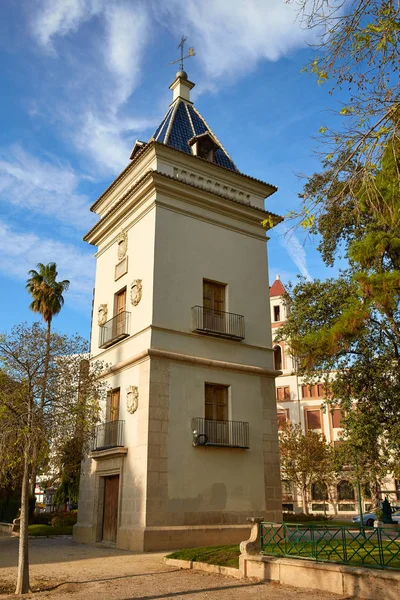 Alameda torre de guardas turm in valencia — Stockfoto