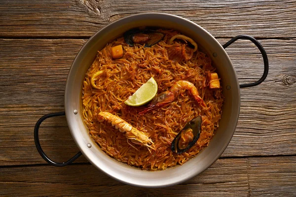 Fideua seafood Paella recipe for two of Spain — Stock Photo, Image