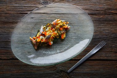 Sardalye salata krem peynir Mısır codium