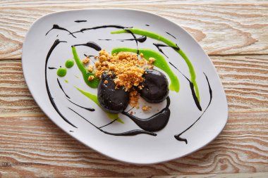 Moleküler gastonomy mürekkep balığı yumurtalar mayonez