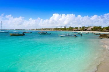 Riviera Maya Beach'te Akumal defne