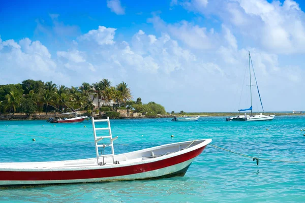 Playa del Caribe Akumal en Riviera Maya — Foto de Stock