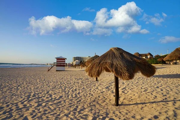 Nascer do sol em Cancun Delfines Beach México — Fotografia de Stock