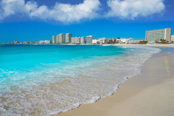 Cancun Forum beach Playa Gaviota Azul — Stock Fotó