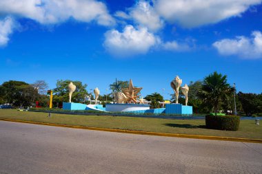 Meksika'da Cancun Plaza Ceviche Meydanı