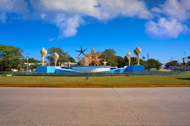 Meksika'da Cancun Plaza Ceviche Meydanı