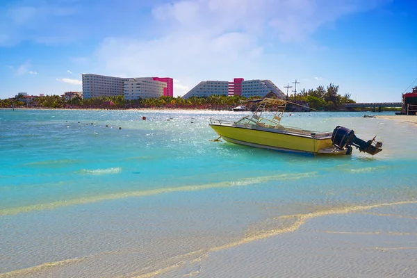 Cancun Playa Linda beach otel bölgesi — Stok fotoğraf