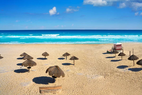 Cancun Delfines Beach presso Hotel Zone Messico — Foto Stock