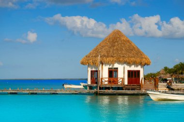 Holbox Island pier kulübe Meksika