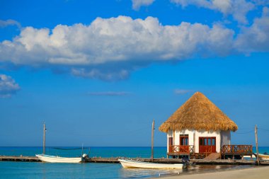 Holbox Island pier kulübe Meksika