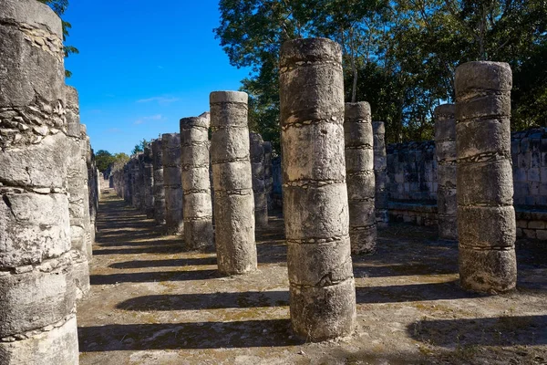 Chichen Itza bin sütunları Tapınağı — Stok fotoğraf