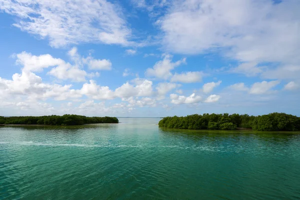 Holbox Yalahau also Conil lagoon in Mexico — Stock Photo, Image