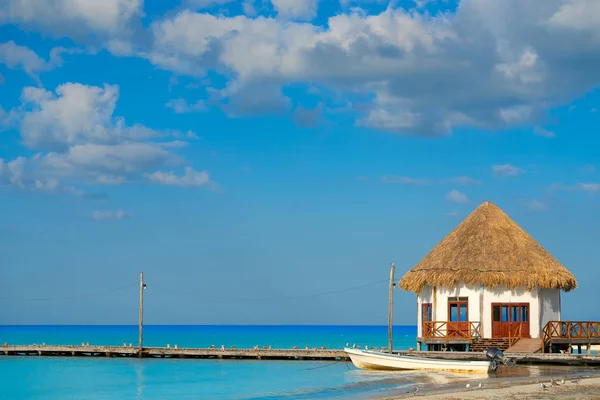 Holbox island pier hut in Mexico — Stockfoto