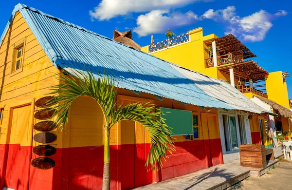 Holbox Island színes Caribbean házak Mexikó — Stock Fotó