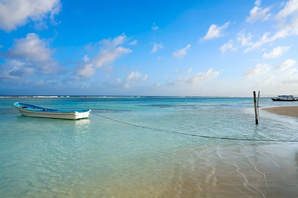 Praia caribenha Mahahual na Costa Maya — Fotografia de Stock
