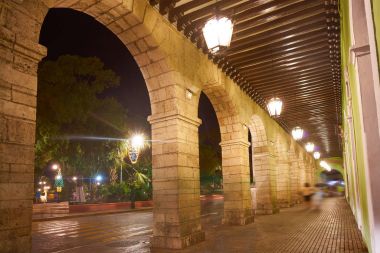 Merida şehir arcade kemerler Yucatan Meksika