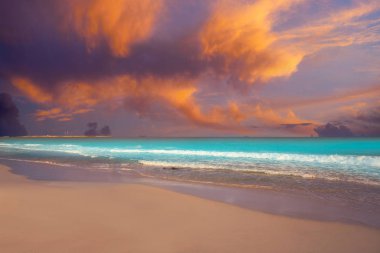 Riviera Maya Karayip sunset beach
