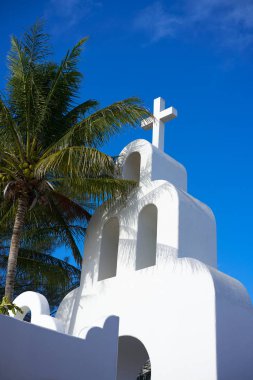 Playa del Carmen beyaz kilise Meksika