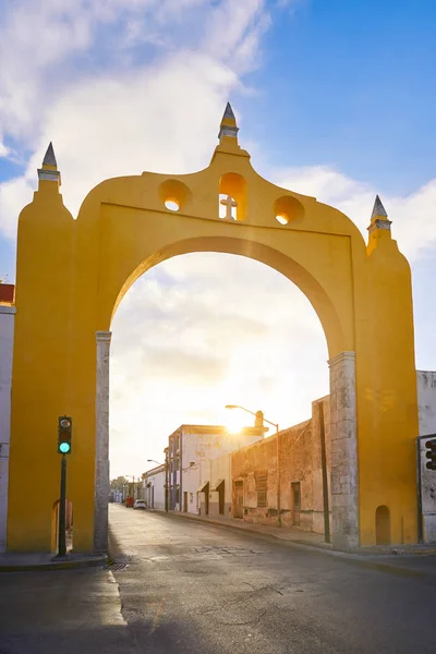 Merida Arco del Puente Arch in Yucatan — Stock Photo, Image