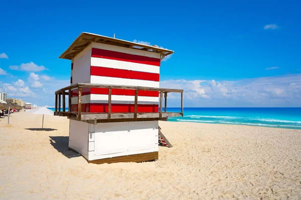 Cancun Playa Delfines beach Riviera Maya — Stockfoto