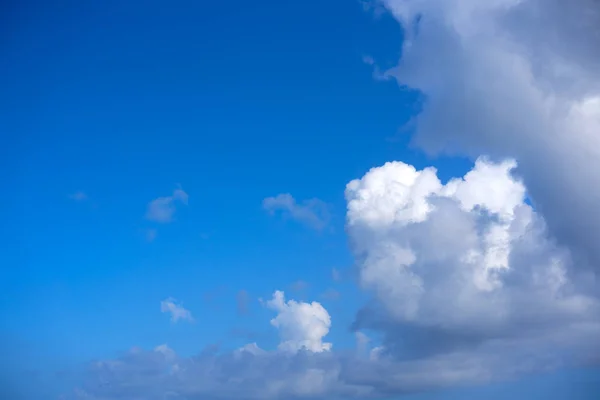 Perfect blue sky — Stock Photo, Image