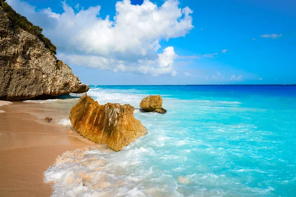 Palmeira da praia de Tulum em Riviera Maya — Fotografia de Stock