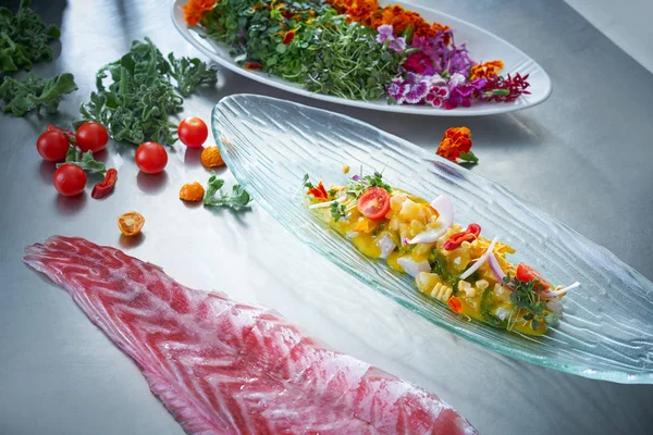 Ceviche dish preparation in restaurant kitchen — Stock Photo, Image