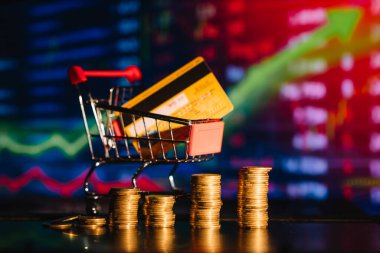 Satış dinamiği ve büyüme konsepti. Karışık medya. Fiyat artışı dinamikleri