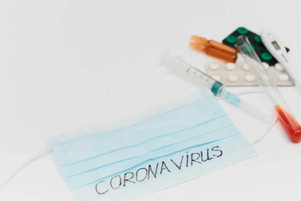 Romanzo Coronavirus 2019 Ncov Maschera Medica Protettiva Medicinali Pillole Contro — Foto Stock