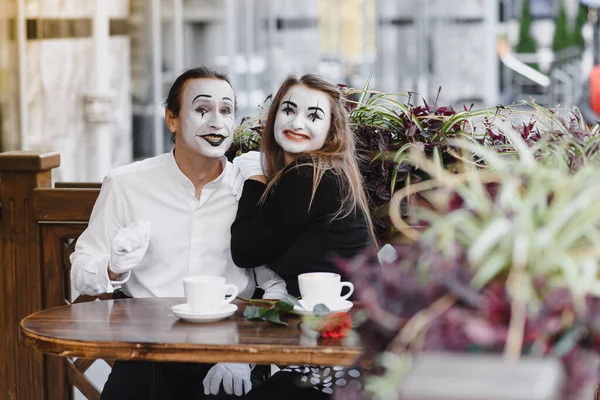 Mímica Frente Cafetería París Actuando Como Tomando Café — Foto de Stock