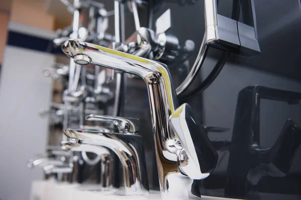 Rows New Faucets Plumbing Shop Closeup — Stock Photo, Image