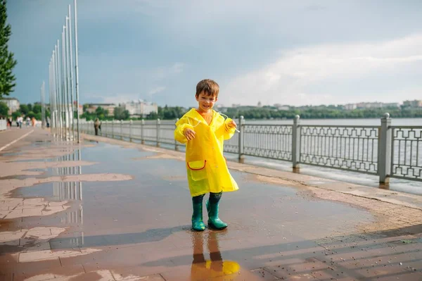 Little Boy Playing Rainy Summer Park Child Umbrella Waterproof Coat — Stock Photo, Image