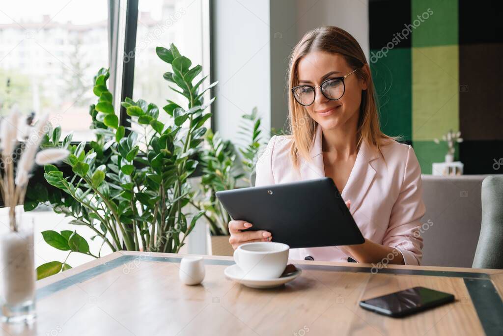 Business woman use digital tablet