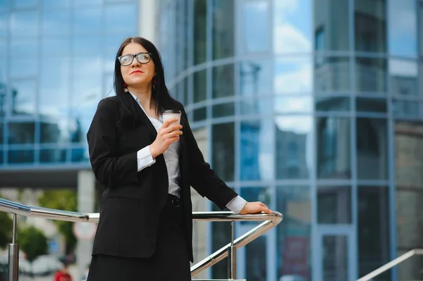 Portrait Successful Business Woman Going Work Coffee Walking Office Building — Stock Photo, Image