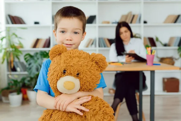 Concept Child Psychology Boy Psychologist — Stock Photo, Image