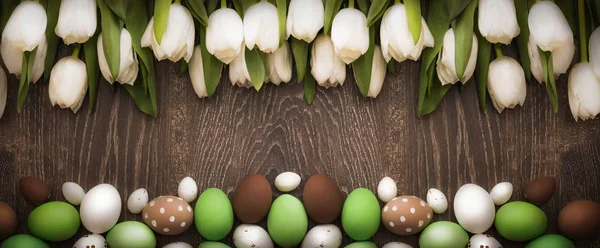 Húsvéti háttér tulipánnal — Stock Fotó