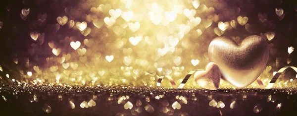 Kalpler parlak altın zemin üzerine — Stok fotoğraf
