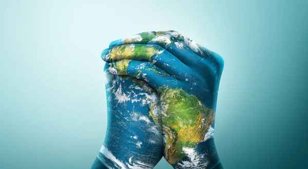 Πράσινος πλανήτης στα χέρια σου. Αποθήκευση γης — Φωτογραφία Αρχείου