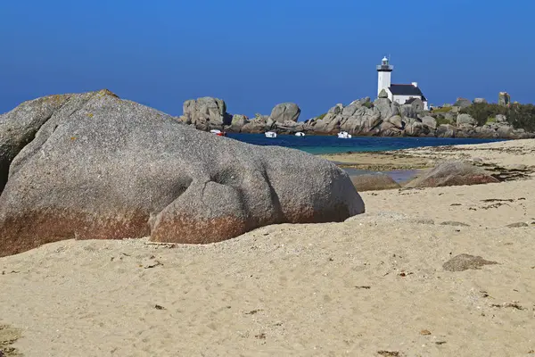 Leuchtturm Pontusval, Bretagne, Frankreich — Stockfoto