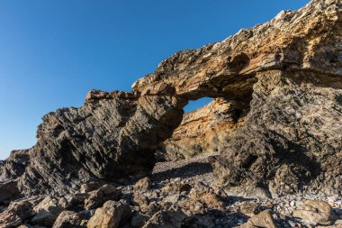 Ark rock formation (Pointe du Payre, France)