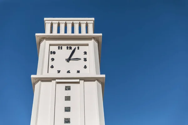 L'horloge des Sables d'Olonne — Photo