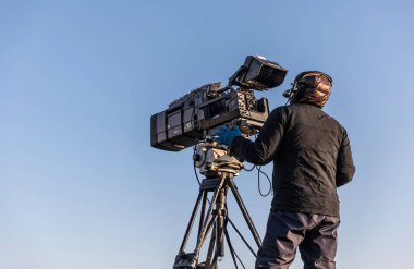 Televizyon için filme kameraman