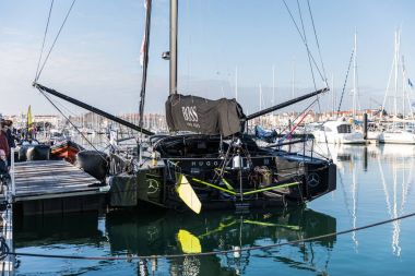 Hugo Boss Vendee Globe duba yarış komitesi botu